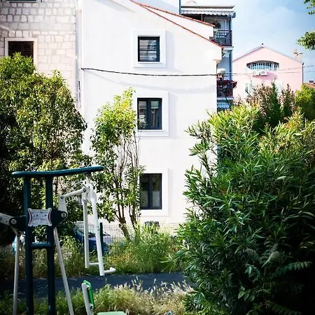 Kushin Apartment Split